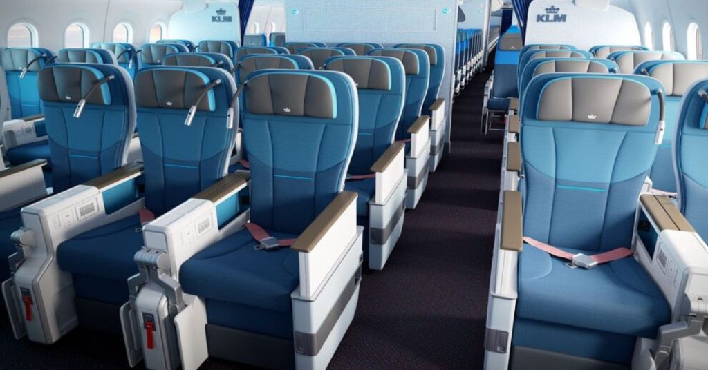Imagem representa assentos da cabine Premium Comfort da KLM