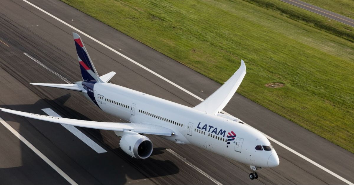 LATAM Boeing 787-9