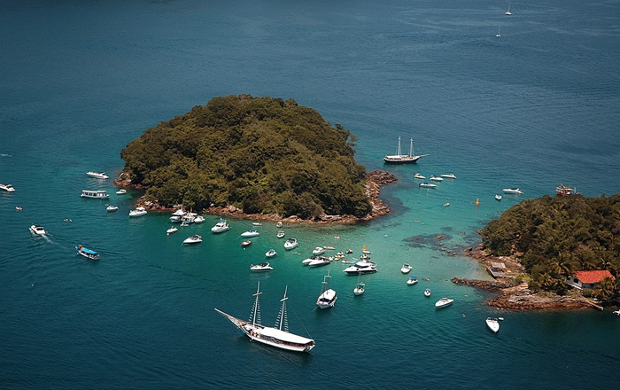 baia de Angra dos Reis RJ